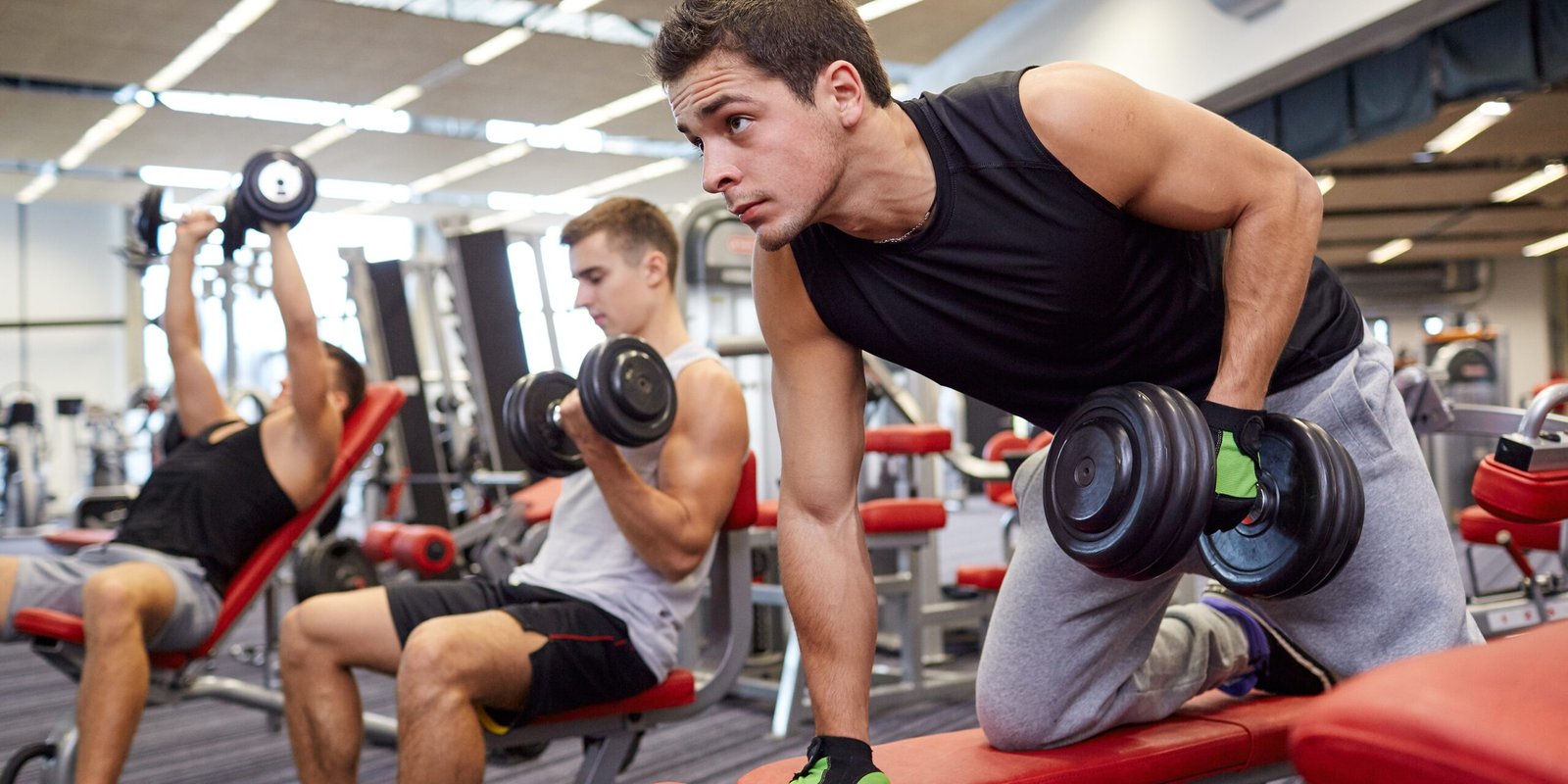 Lifestyle Habits That Drain Men’s Energy